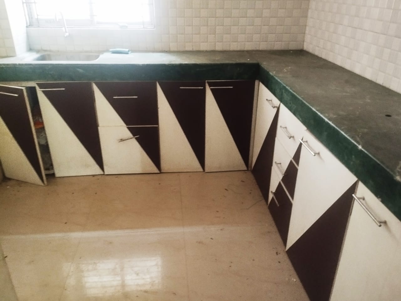 Unfurnished 3bhk in Guwahati Home, Udayan Path, Dwaraka Nagar, Bormotoria, Guwahati, Assam, India for Rent